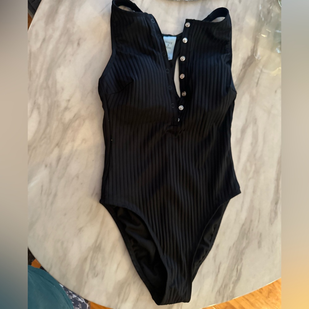 Shade & Shore Black Ribbed Snap-Front One-Piece